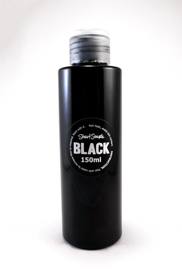 Schwarz 2.0 von Stuart Semple